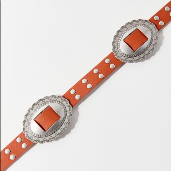 URBAN OUTFITTERS | RUSTIC WESTERN VEGAN LEATHER BELT - Picture 2 of 3